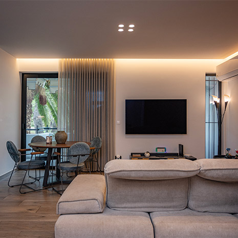 ΑΝΑΚΑΙΝΙΣΗ ΔΙΑΜΕΡΙΣΜΑΤΟΣ ΣΤΗ ΓΛΥΦΑΔΑ